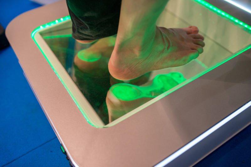 Buty na płaskostopie poprzeczne