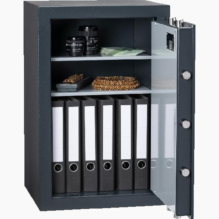 Dlaczego sejf w domu to warto wiedzieć przed podjęciem decyzji o jego zakupie?