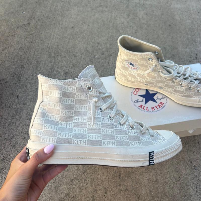 Dopasowanie Converse do stylu