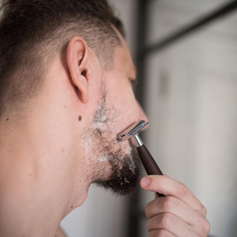 Golenie twardego zarostu