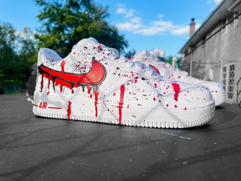 Stylowe wiązanie Nike Air Force 1