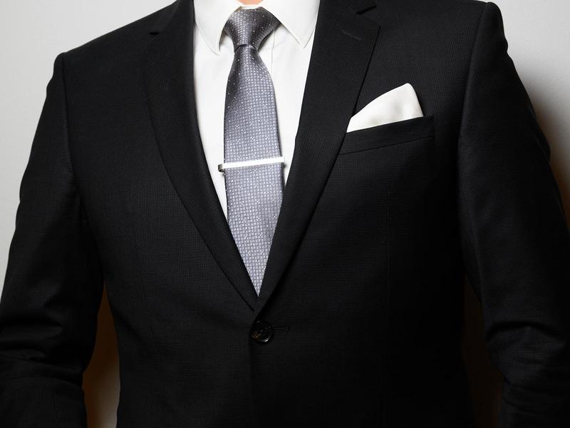 Wady spinek do krawata