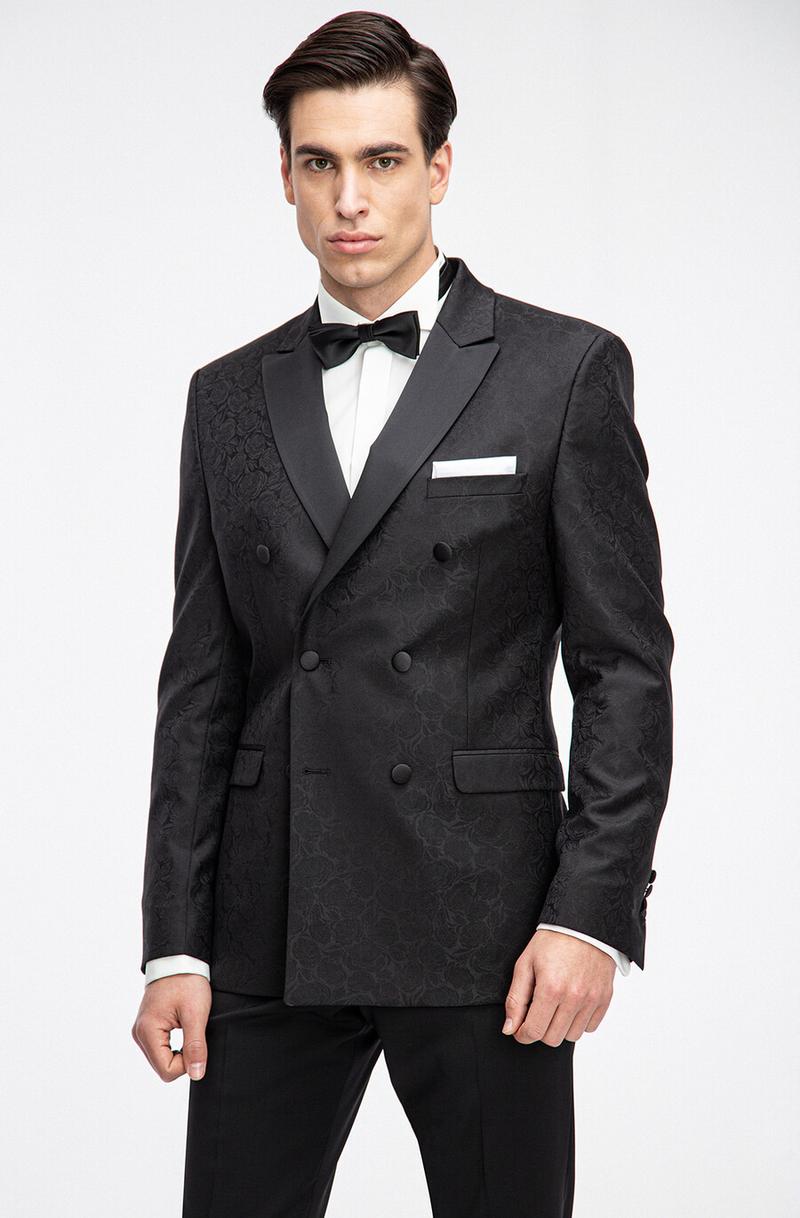 Dobór garnituru męskiego