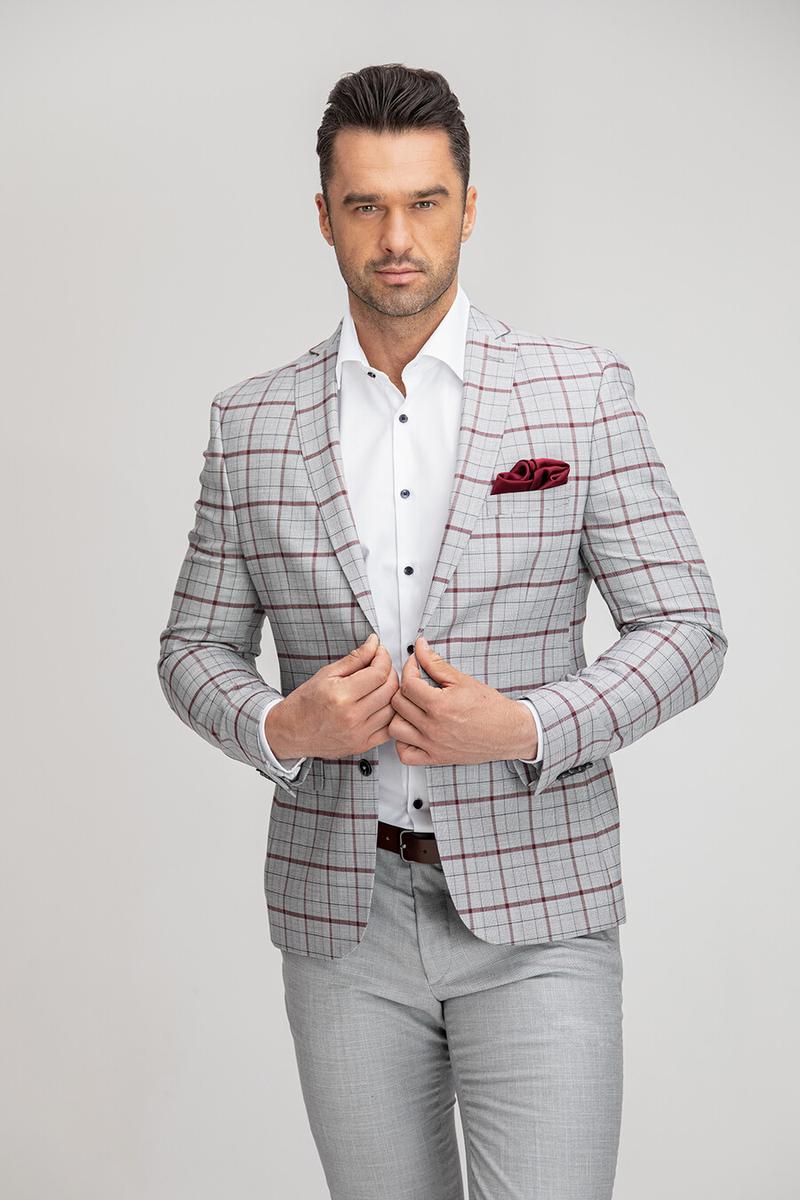 Jak nosić marynarkę w kratę na co dzień