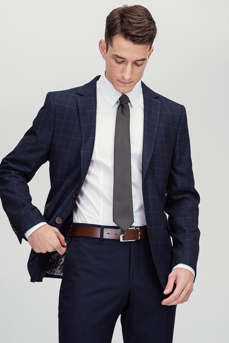 Długość krawata a proporcje sylwetki