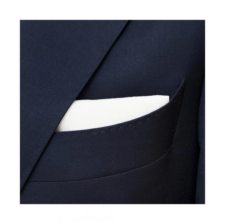 Odkryj jedenaście sposobów na stylowe noszenie poszetki