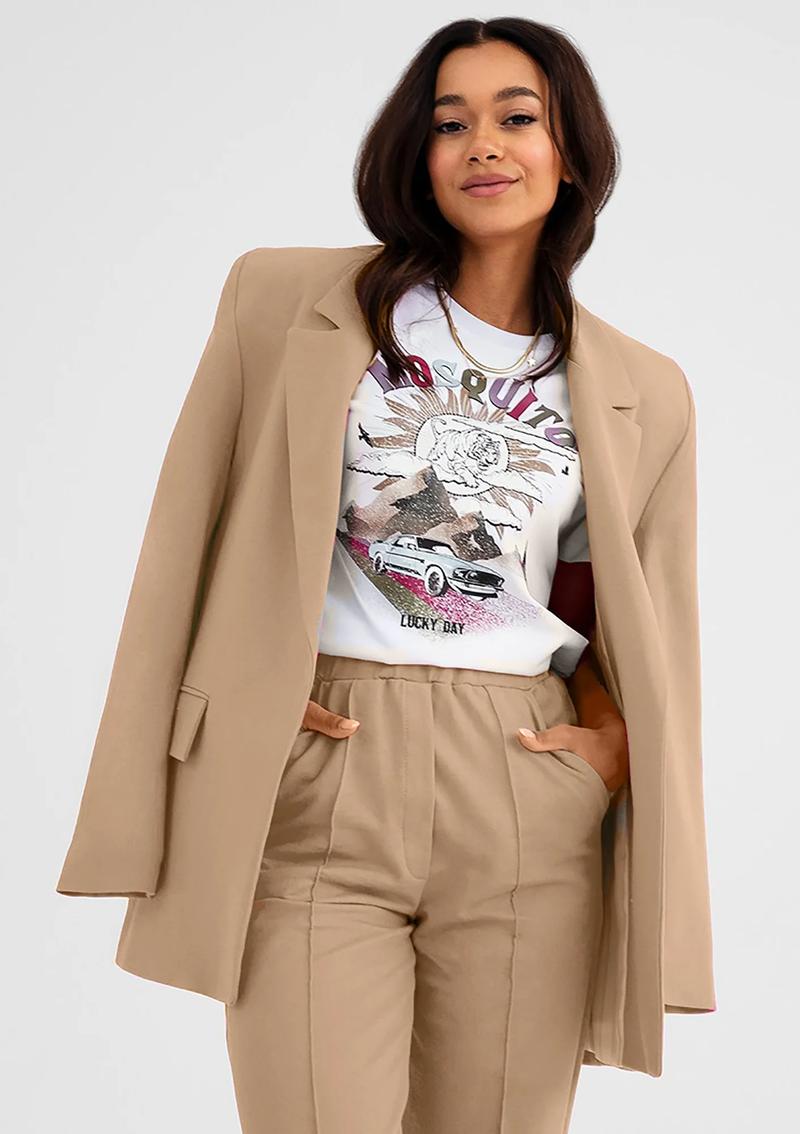 Letnie stylizacje z marynarką