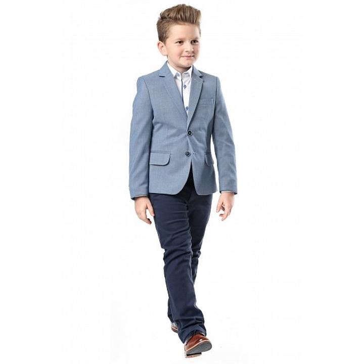 Jak nosić rozkompletowany garnitur i wyglądać stylowo?